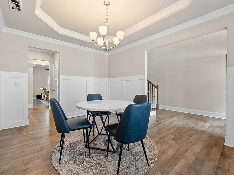 7435 Red Poppy Dr — Photo 6