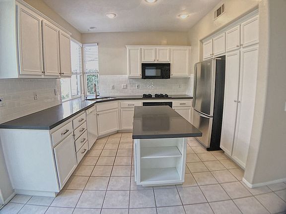 5th image of 3904 Mondovi Ct