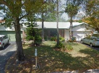 1900 NW 93rd Ter, Coral Springs, FL 33071