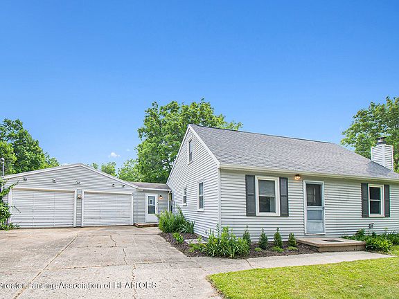 3rd image of 2805 Del Mar Dr
