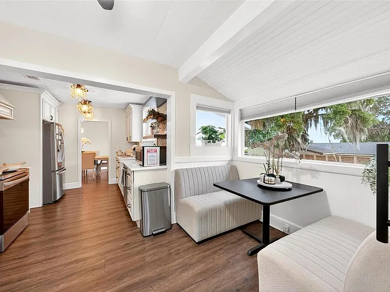 1099 Grove Ave — Photo 43