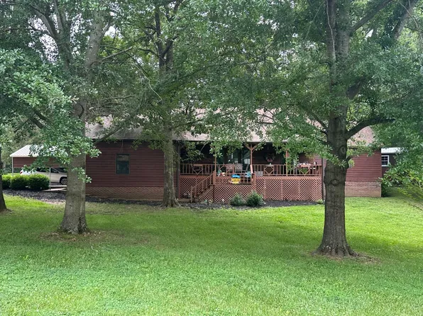 22 Hillview Ct, Springville, TN 38256