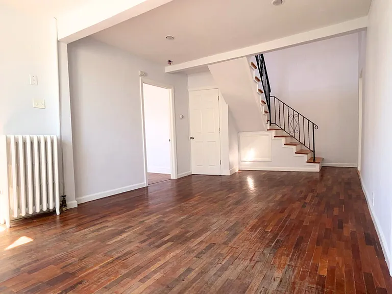100 Whittlesey Ave — Photo 12
