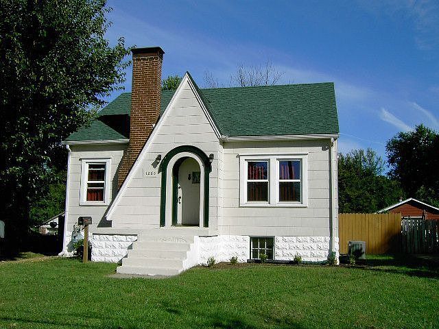 1265 Springdale Drive