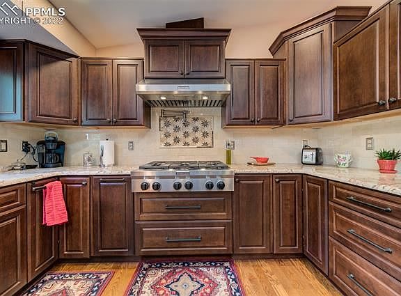 5th image of 5615 Flintridge Dr