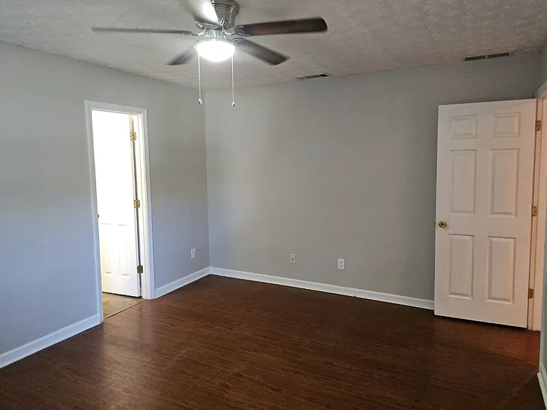 12205 Cypress Way — Photo 38