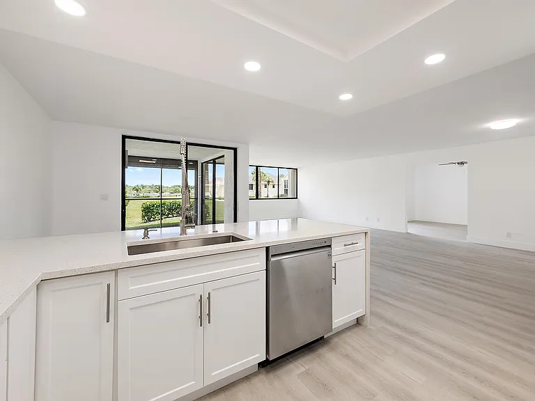 10459 SE Terrapin Pl — Photo 15