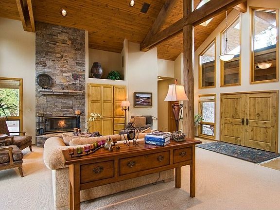 Dramatic Living Room and Entry