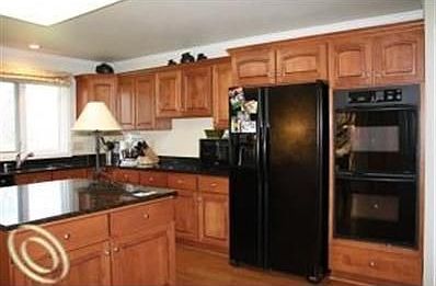 4th image of 3063 Woodcreek Way