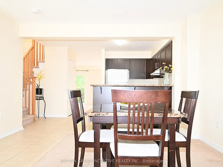 90 Sovereigns Gate #29 — Photo 13