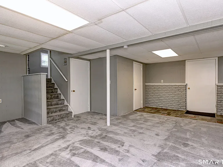 68 Pond Hill Rd — Photo 35