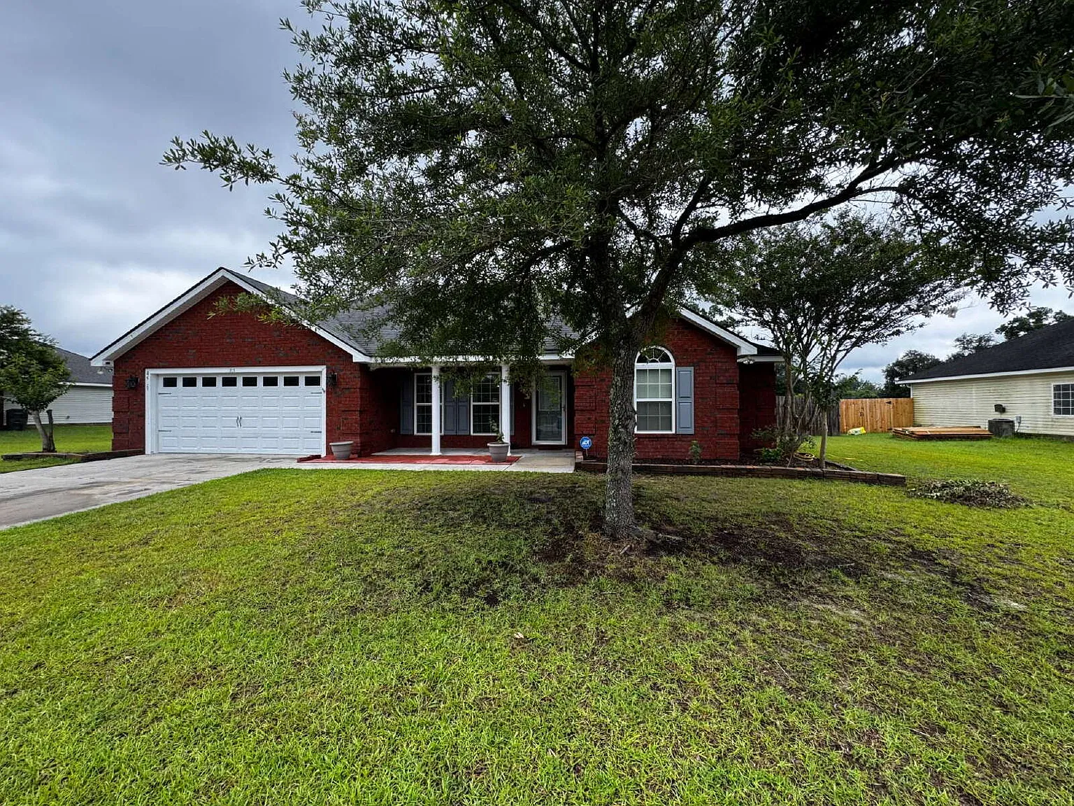 4 bed, 2.0 bath, 1769 sqft, $2,100 — Photo 1