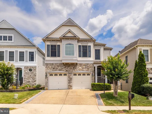 5685 Tower Hill Cir, Alexandria, VA 22315
