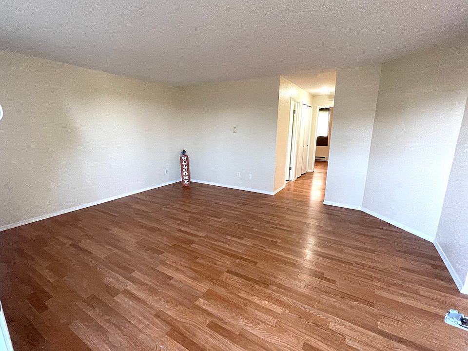 1st image of 1108 S Olympia Pl #B