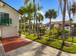 2294 Anchorage LN #B, NAPLES, FL 34104