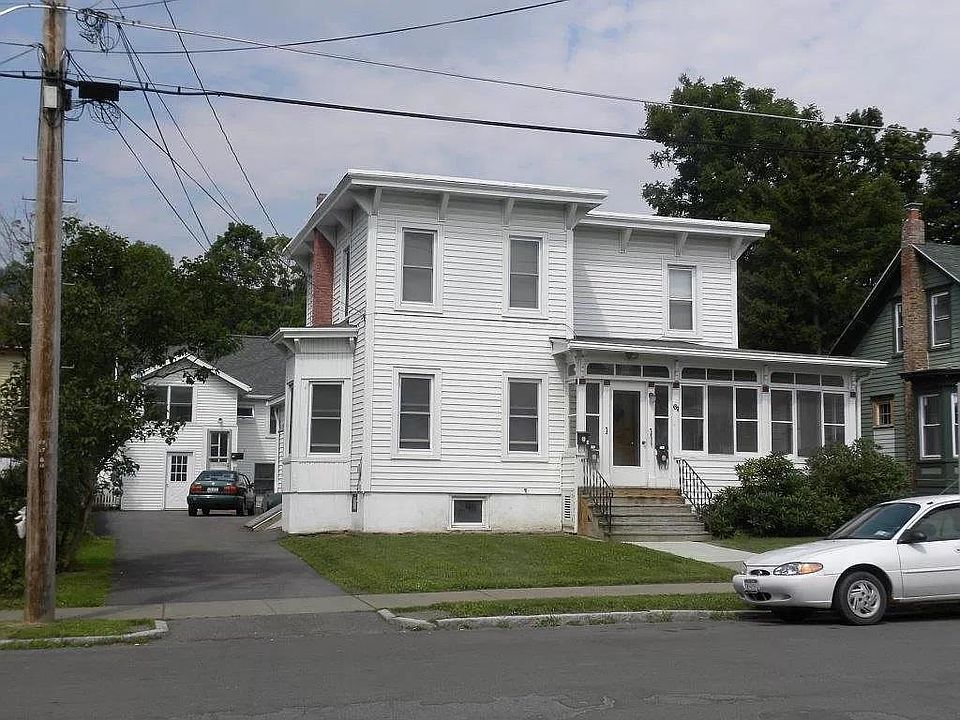 Street View 61 Church