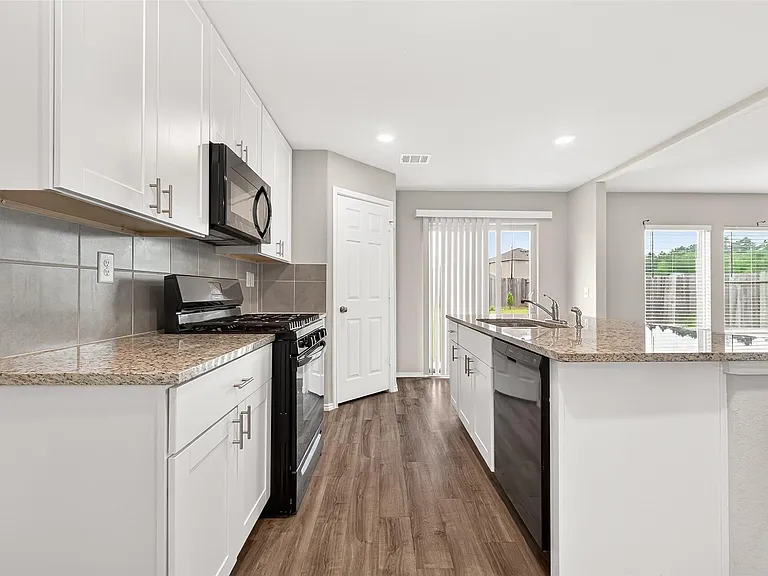26107 Idleford Ln — Photo 9
