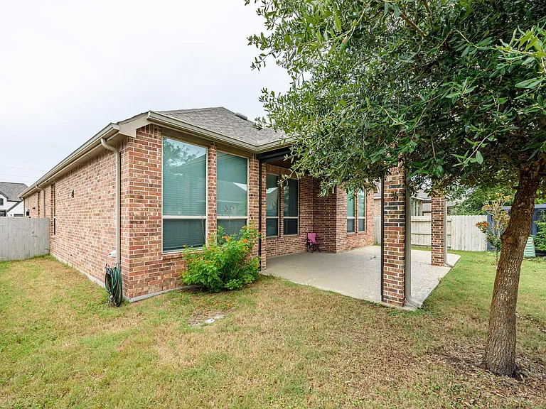 2116 Blackhawk Ridge Ln — Photo 6