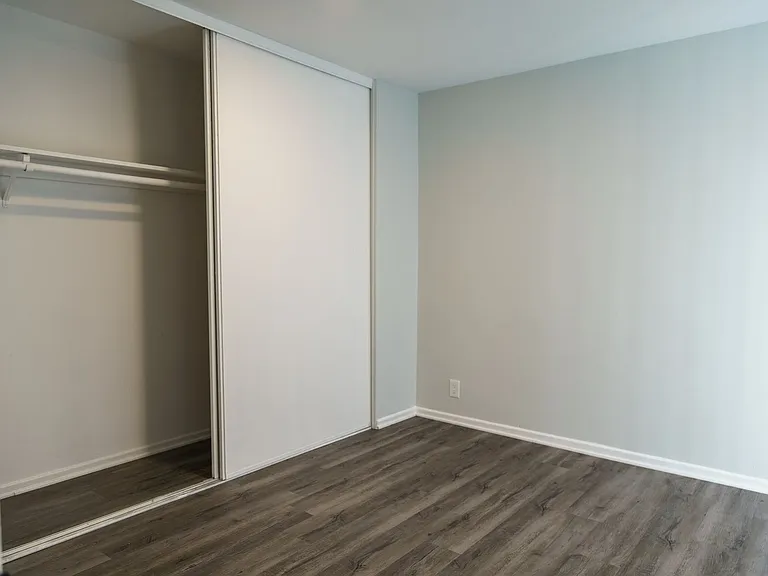18407 Dearborn Street — Photo 28