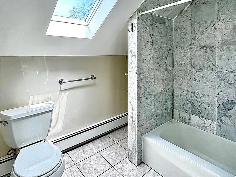 30 Oak St #1 — Photo 21