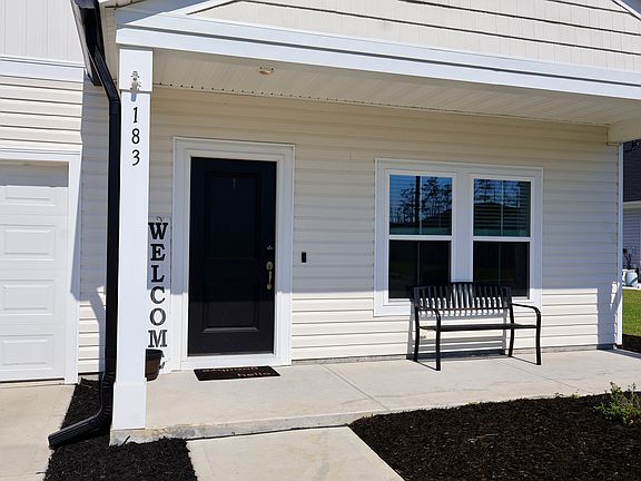 3rd image of 183 Black Diamond Ln