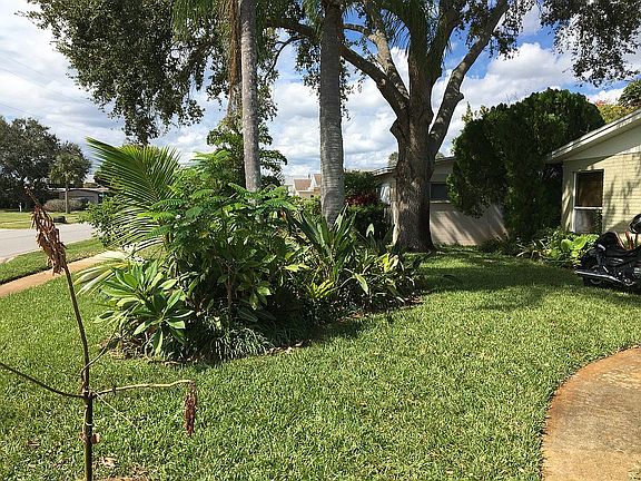 4th image of 190 Trinidad Dr