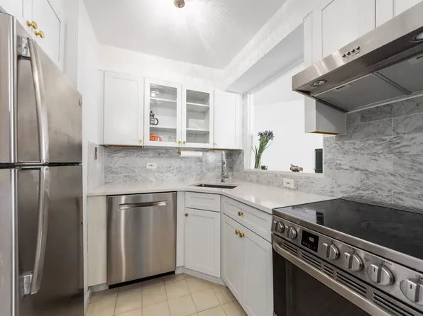 176 West 86th Street image 1 of 5