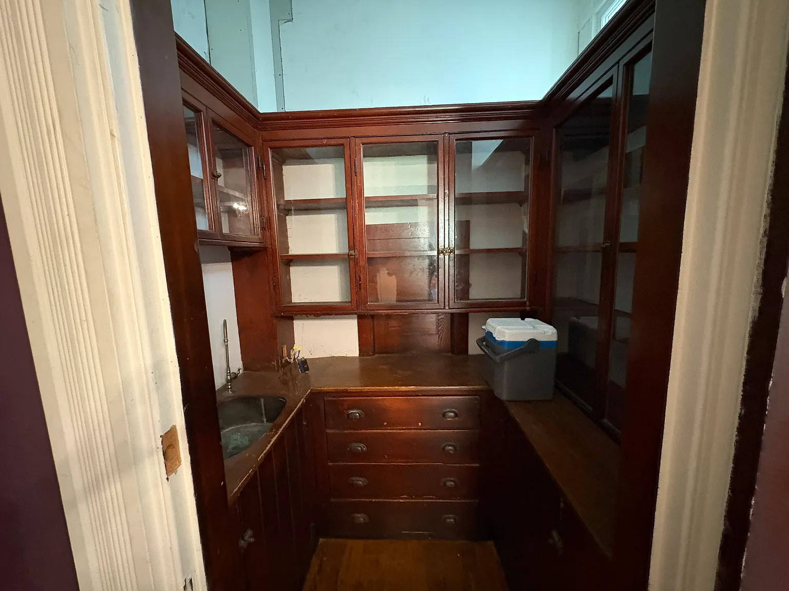 5 bed, 3.5 bath, 2507 sqft, $10,000 — Photo 4