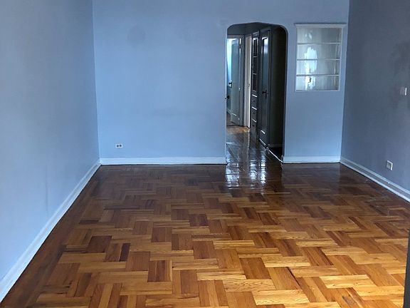 2nd image of 1117 Shore Pkwy