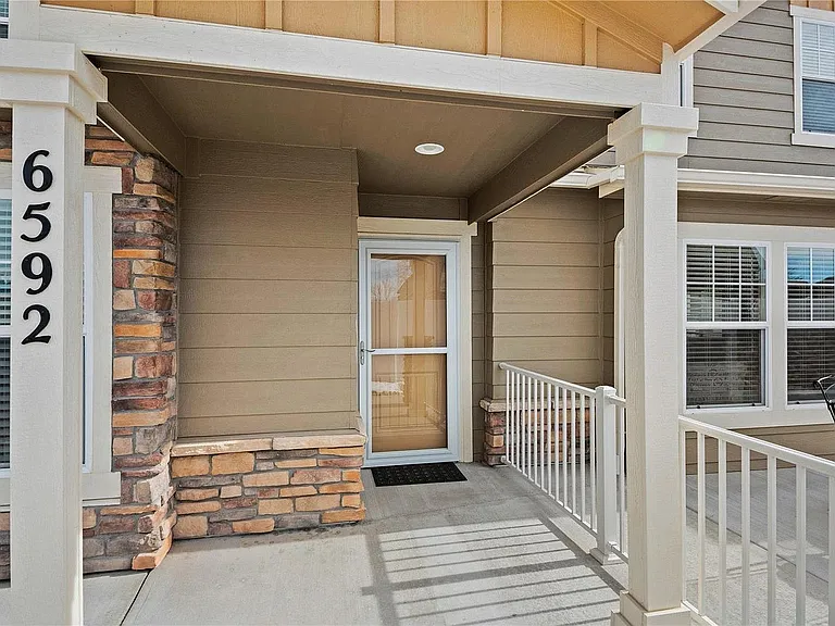 6592 Emerald Isle Hts — Photo 4
