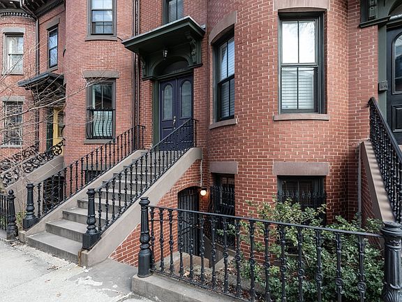 2nd image of 82 E Brookline St APT 1