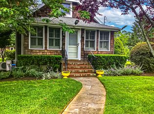 63 Union Ave, Center Moriches, NY 11934