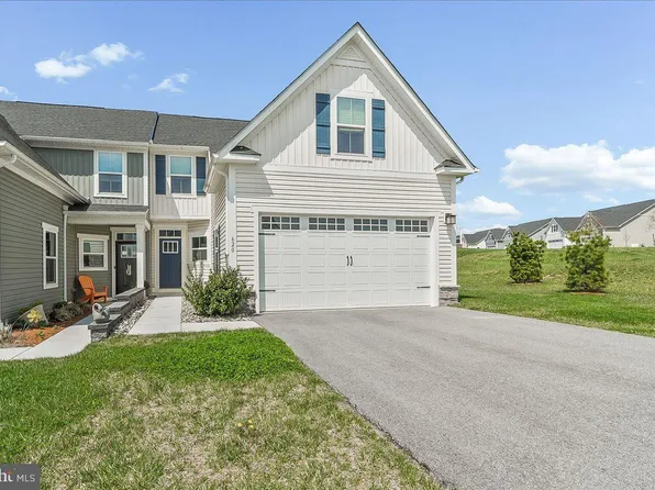 620 Thomas Penn Dr, West Grove, PA 19390