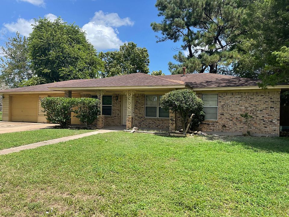 1st image of 1000 Dumas Dr