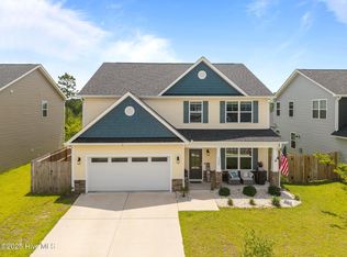 1104 Terraces Ln, Hampstead, NC 28443