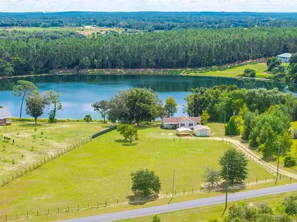 15585 SE 170th Ave, Weirsdale, FL 32195