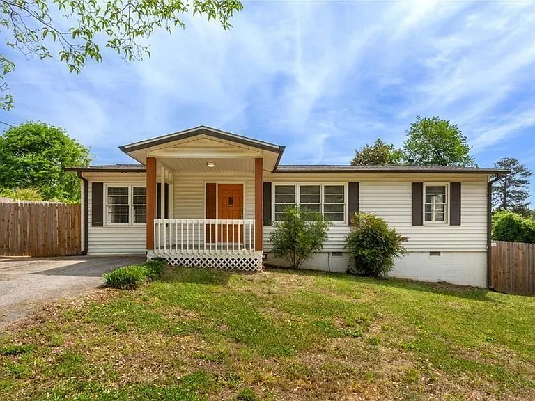 2363 Beverly Ln SW — Photo 24