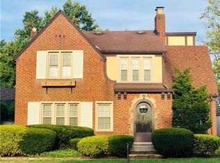 4570 W 212th St, Fairview Park, OH 44126