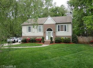 125 Embark Ct, Kernersville, NC 27284