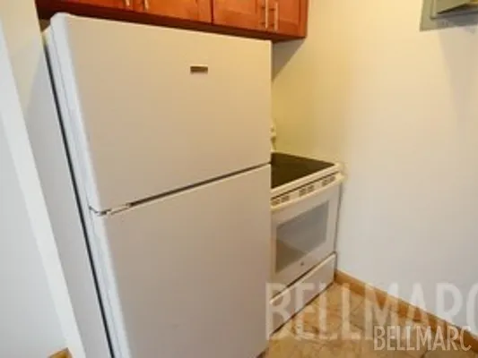 Rented by Bellmarc Realty | media 17