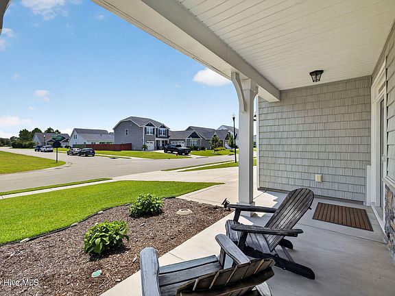 5th image of 1337 Goldengrove Lane