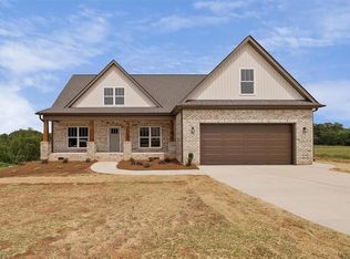 149 Providence Trl, Madison, NC 27025