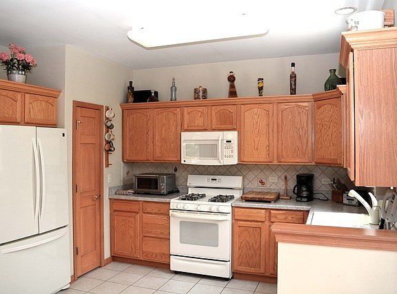 4th image of 13067 Summerview Dr