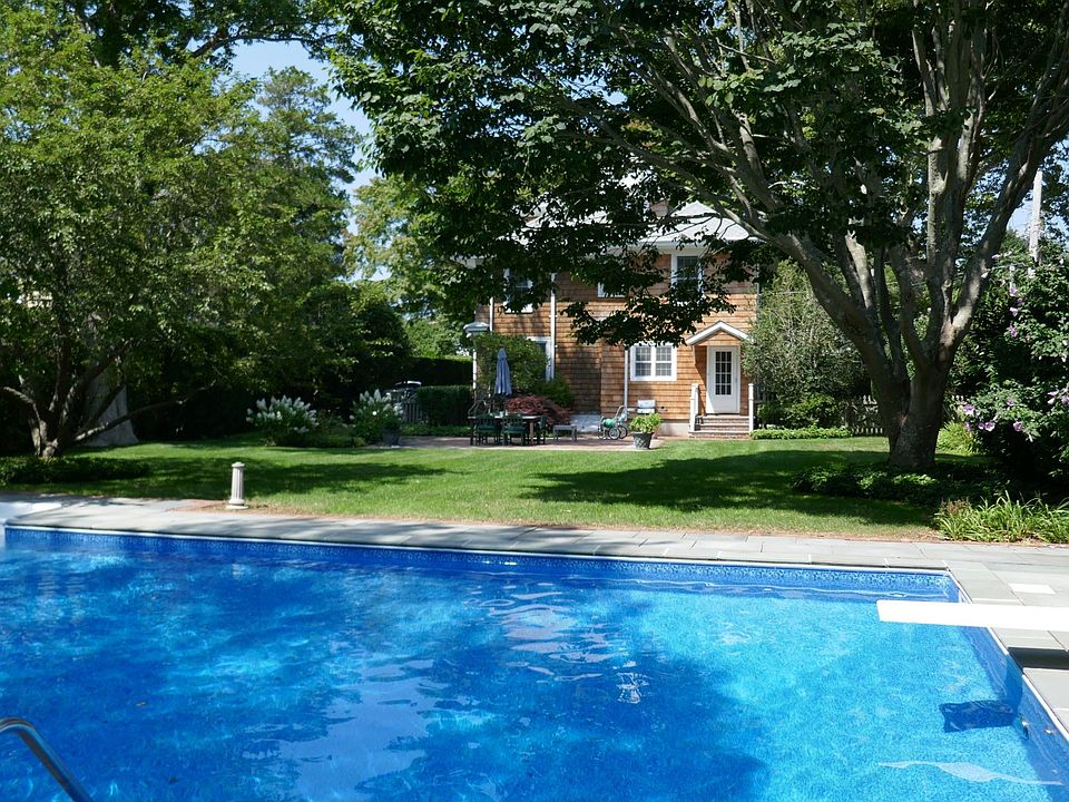 1st image of 178 Meeting House Ln