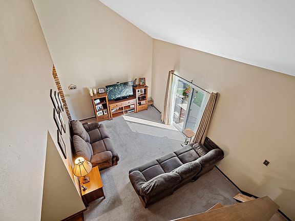3rd image of 4043 W College Ave