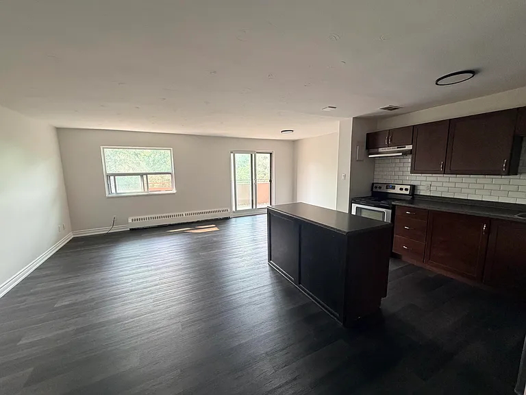 20 Bradmon Dr #508 — Photo 1
