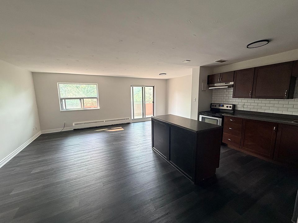 1st image of 20 Bradmon Dr #508