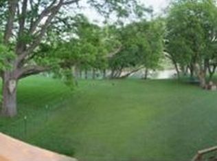 825 Ridgeroad Dr, New Braunfels, TX 78130