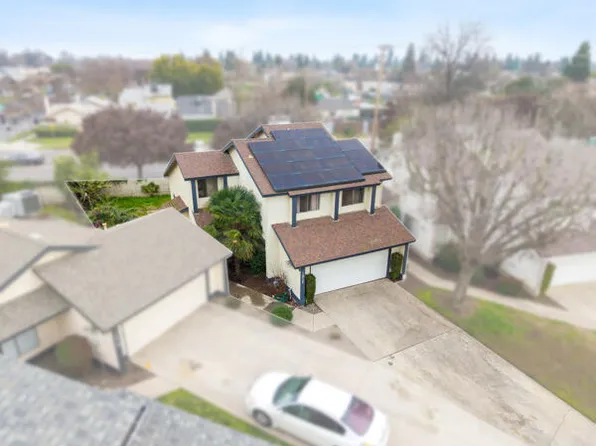 1217 E Ferguson Avenue, Visalia, CA 93292