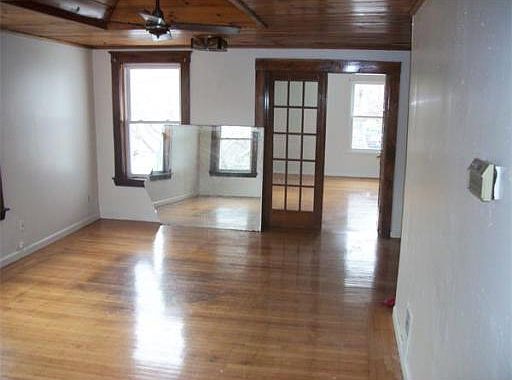 5th image of 49 Beacon Hill Ave